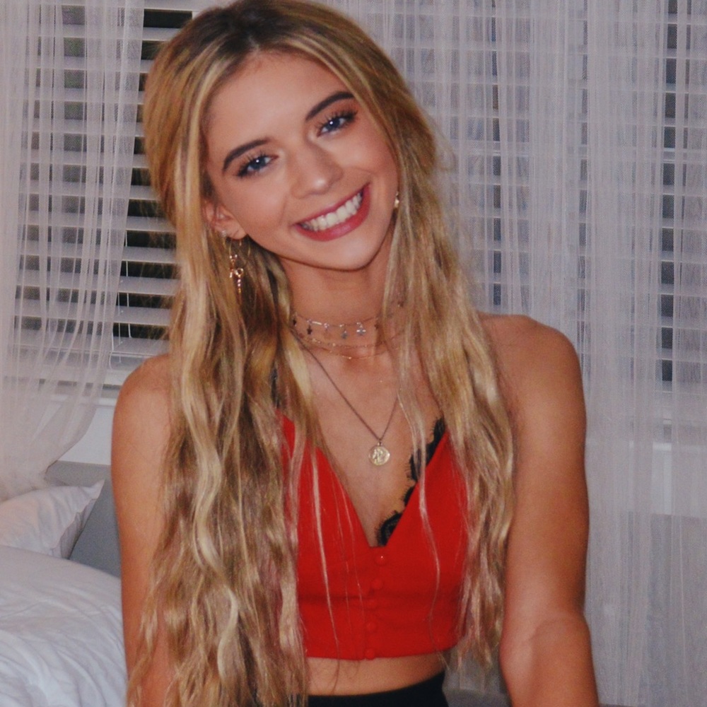 Meet your Posher, Lexi